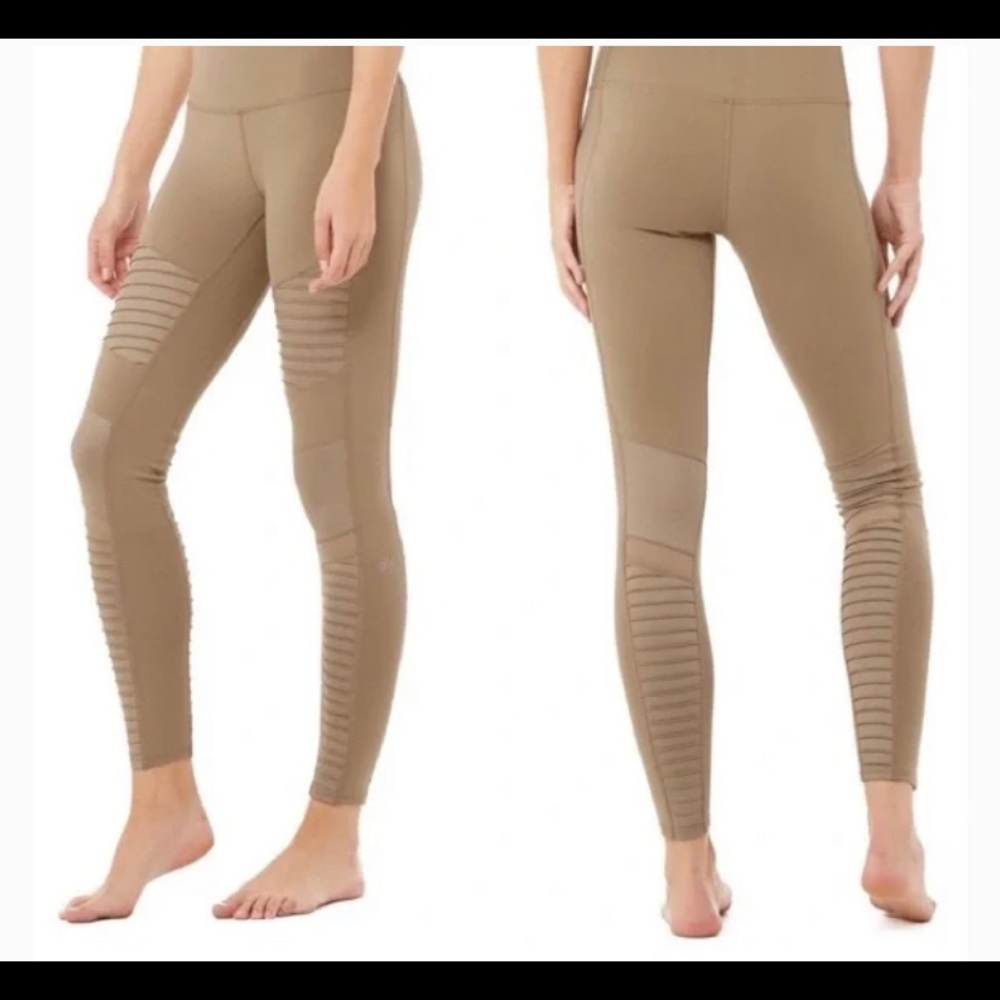 ALO Moto Gravel Airbrush Tan Leggings